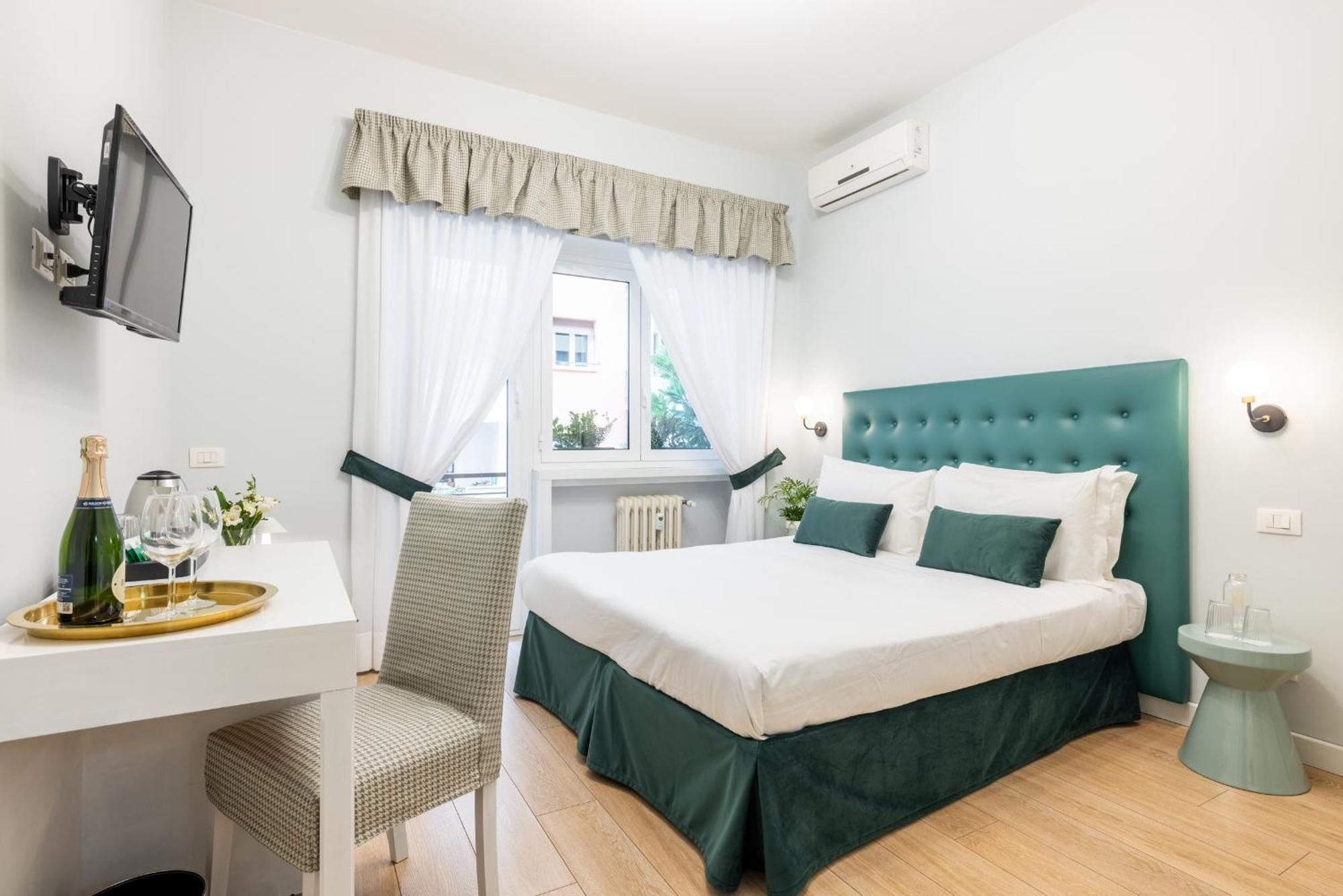 Domus Bella Roma Hotel Exterior photo
