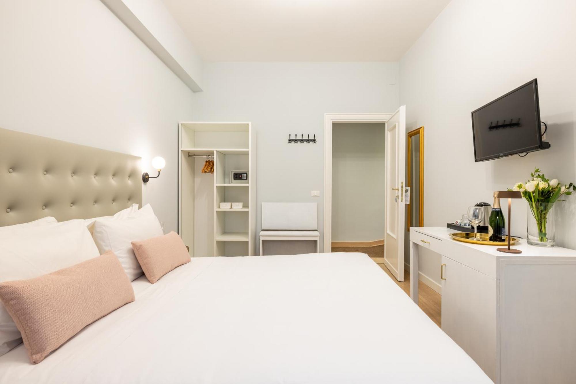 Domus Bella Roma Hotel Exterior photo